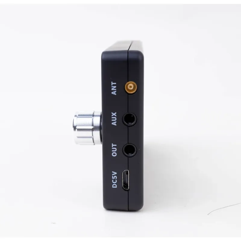 DIGITAL IQ DAB_900